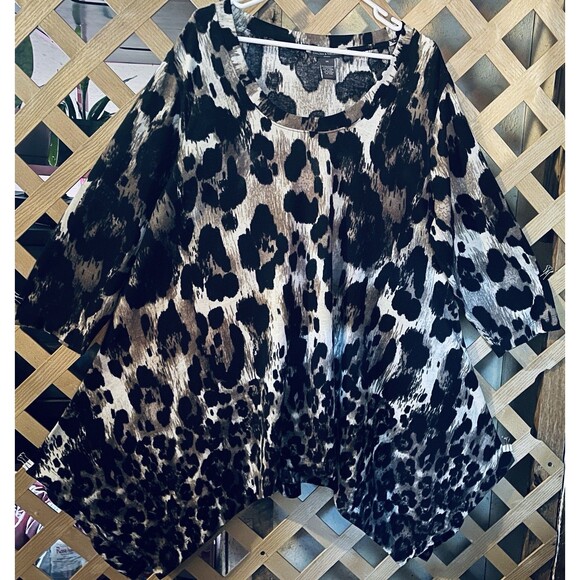 Chelsea & Theodore Woman Leopard Print Tan & Black Lagenlook Knit Tunic 3X - Picture 1 of 6